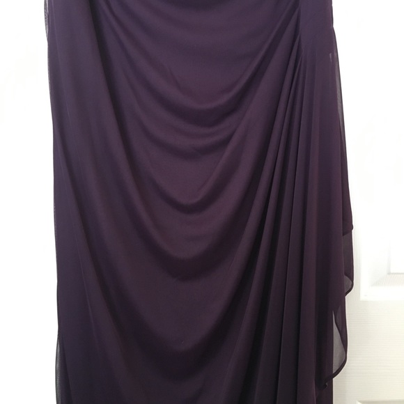 Xscape formal dress. - Picture 6 of 6
